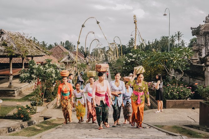 Besakih Mother Temple, Penglipuran Village and More - Full Day - Kertha Gosa Park (Kertha Gosa Court): A Strong Start to the Day
