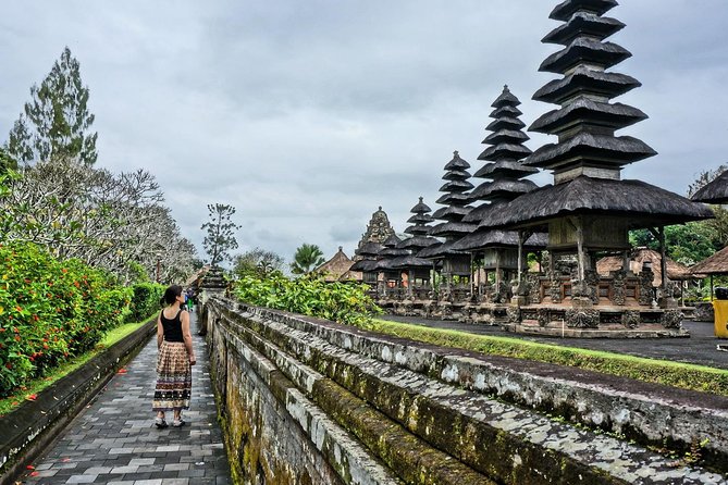 Best Bali Package Tour: 4 Days with Airport or Hotel Transfer - Day 3: Bedugul Temples, Twin Lakes, Jatiluwih Terraces, and Tanah Lot Sunset