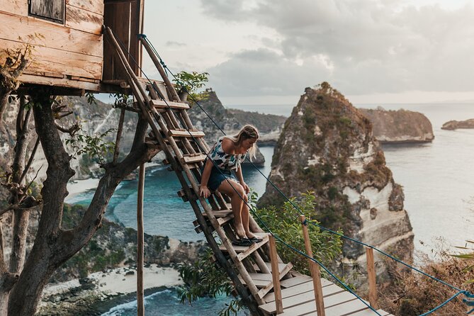 Best Iconic West and East Nusa Penida Island Tour - All Inclusive - Paluang Cliff: a different angle on the same coastal drama