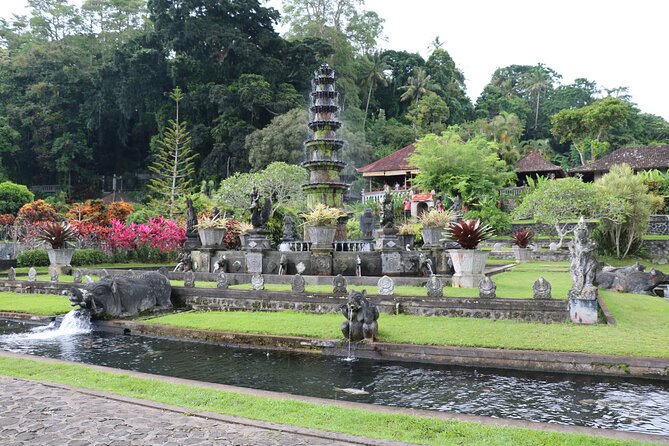 Best of Instagram Tour: Gate of Heaven, Tirta Gangga, Bali Swing - Aloha Ubud Swing: Jungle Fun, Bird’s-Nest Vibes, and Extra Photo Fees