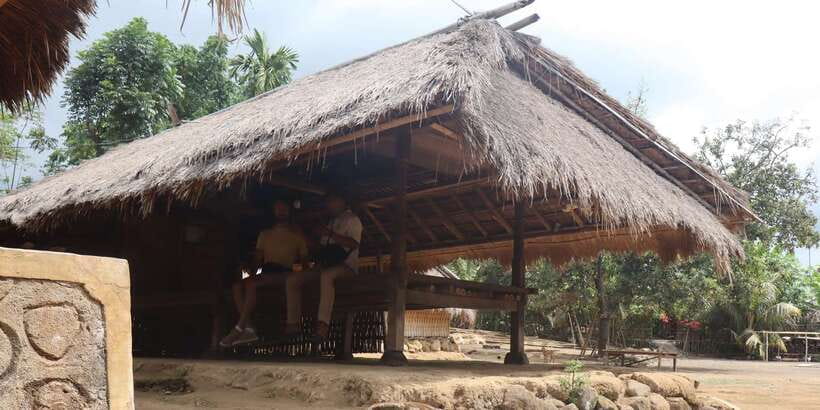 Best of Lombok: Tribe Villages, Traditions & Waterfalls - Sendang Gile Waterfall: The First Cold-Water Hit (Plus Photo Time)