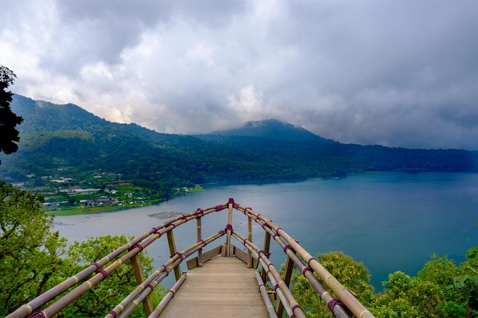 Best of North Bali: Banyumala Waterfall, Handara Gate and Temple - Transport and Comfort: AC Car, Pickup, and How to Stay Sane