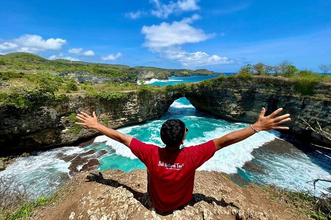 Best of Nusa Penida All-Inclusive Day Trip - Western Route: Kelingking, Angel’s Billabong, Crystal Bay, Broken Beach