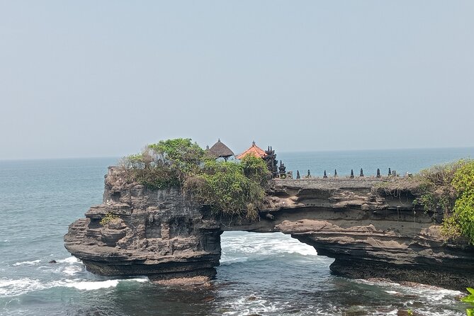 Best Of Ubud And Tanah Lot Temple Private Guide Tour - Stop 3: Sacred Monkey Forest Sanctuary and picture stops along the way