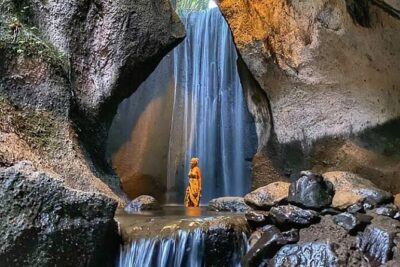 Best of Waterfalls: Tibumana waterfall, Tukad Cepung, & Tegenungan - Pickup, Timing, and the Private-Day Advantage in Ubud