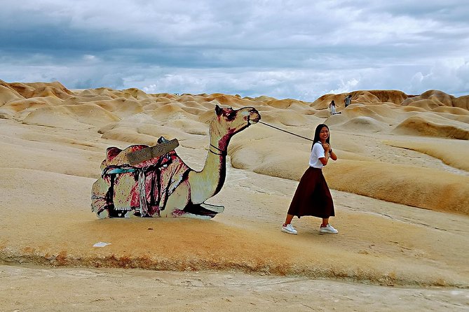 Bintan Sand Dunes and Blue Lakes Half-Day Tour with Lunch - Why the Bintan Sand Dunes Feel So Unusual