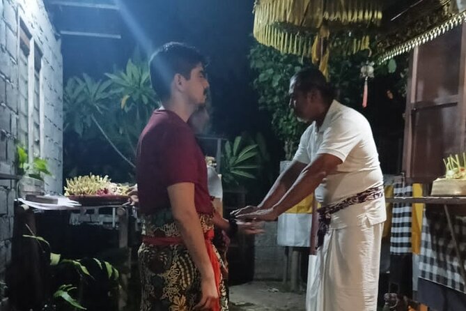 Blessing and Traditional Healing at Balian Jro Gede Eka Sukawati - Who should book this spiritual healing in Bali?