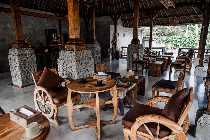 Body Massage Experience in Ubud Traditional Spa - How the Massage Really Works: Oil, Pressure, and Therapists Who Check In