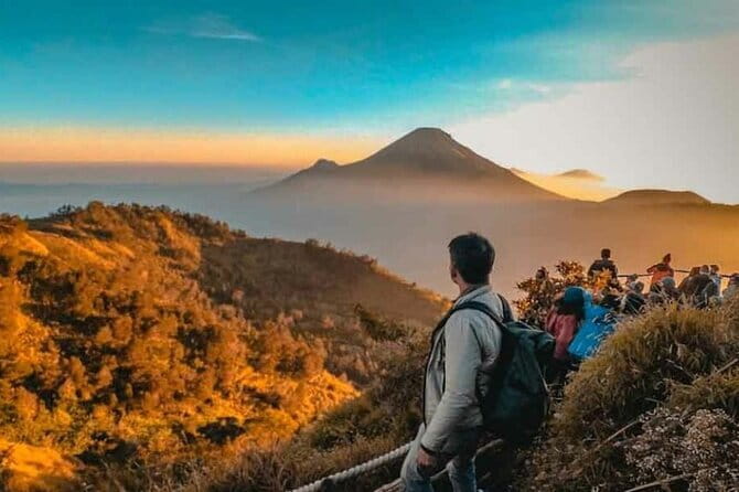 Borobudur and Prambanan Temple Private Tour from Yogyakarta - Who should book this Borobudur and Prambanan private tour
