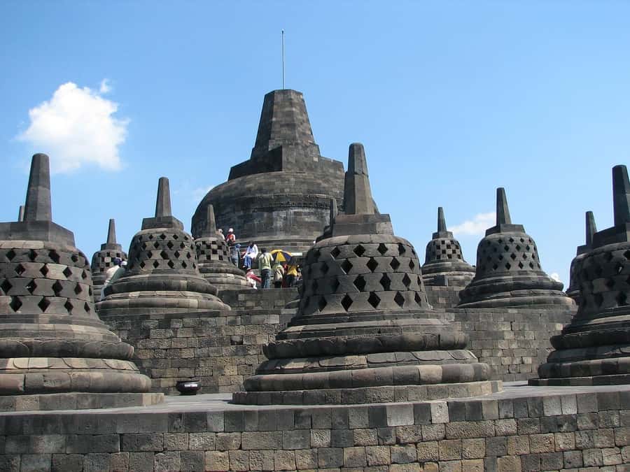 Borobudur Climb Top, Prambanan with Guide, Ticket Include - Should you book this tour?