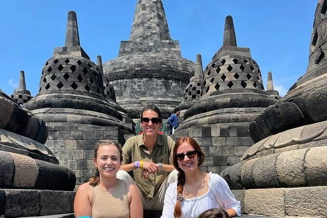 Borobudur Climb Up and Selogriyo Temple Rice Terraces Trekking - Key things I’d focus on before you book