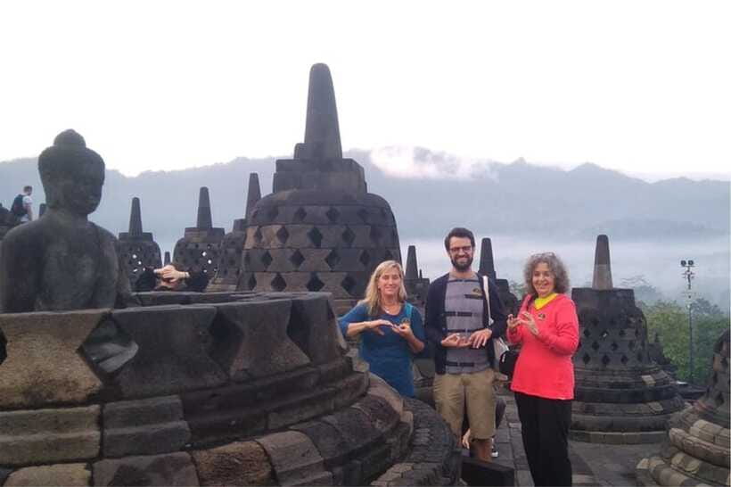 Borobudur Climb-up Tour with Tickets Guarantee & Transfers - What to bring and how to avoid a miserable climb day