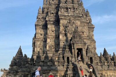 Borobudur ClimbUP guaranteed (sunrise option)& Prambanan Day Tour - Borobudur Temple Climb: 1,200 spots and how to make it smooth