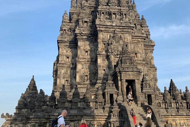 Borobudur ClimbUP guaranteed (sunrise option)& Prambanan Day Tour - Borobudur Temple Climb: 1,200 spots and how to make it smooth
