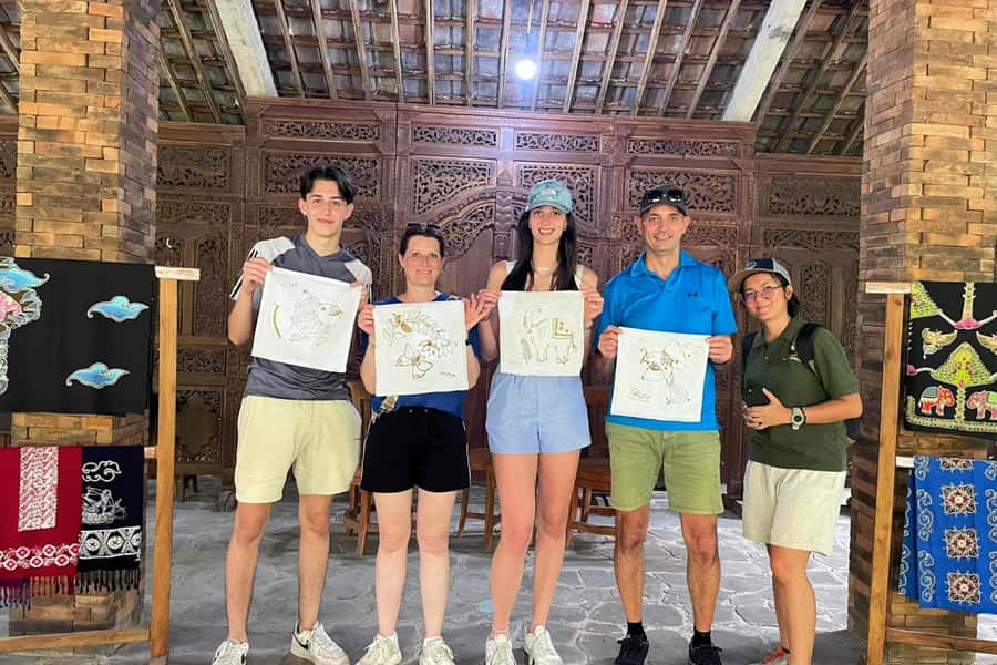 Borobudur: Cycling Tour and Explore Java Villages - Pottery village: hands-on shaping with a local artisan