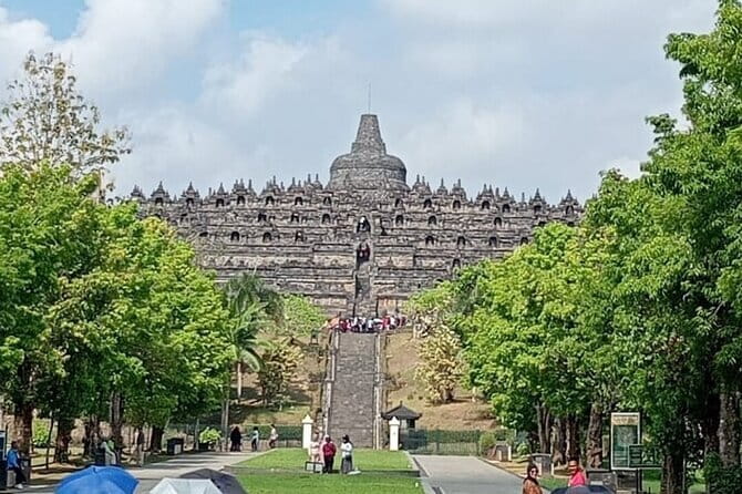 Borobudur, Prambanan, Bromo, & Ijen (Private car) - Hotels in Cemorolawang and Bondowoso: Expect the Timing to Be the Point