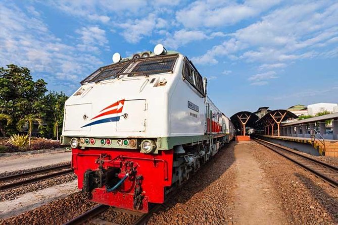 Borobudur & Prambanan in Yogyakarta, train to Malang, hike Bromo & Ijen // 4D3N - Yogyakarta to Malang: the first-class train leg you’ll appreciate later