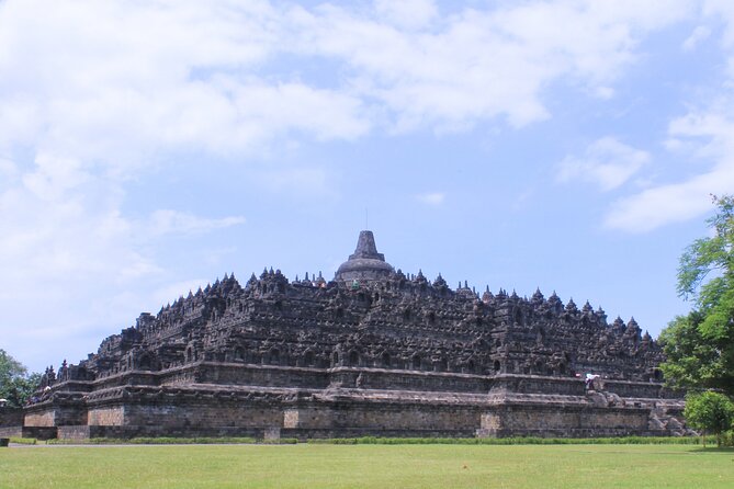Borobudur & Prambanan Private Tour with Climb-Up Access Included - Borobudur: summit climb access and how to use your time well