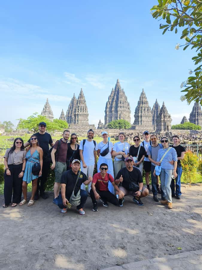 Borobudur &Prambanan Temple Tour Guaranteed Climb to the top - Borobudur: climbing the terraces and seeing the stone stories line up