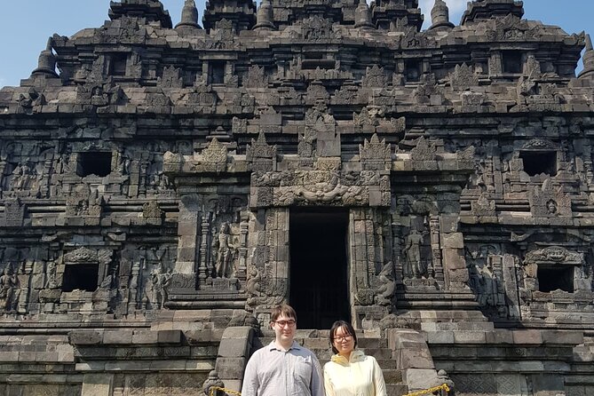 Borobudur-Prambanan's Private Fullday Tour & Customized - English-speaking driver vs. true guiding: what to expect