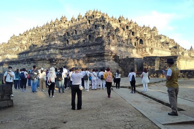 Borobudur Private Excursion From Semarang (Upper level access) - Upper-level access: what you gain, and what can limit you