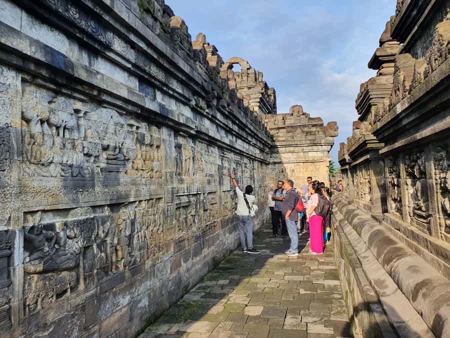 Borobudur Real Half Day Tour No Hidden Cost - Who this tour is best for