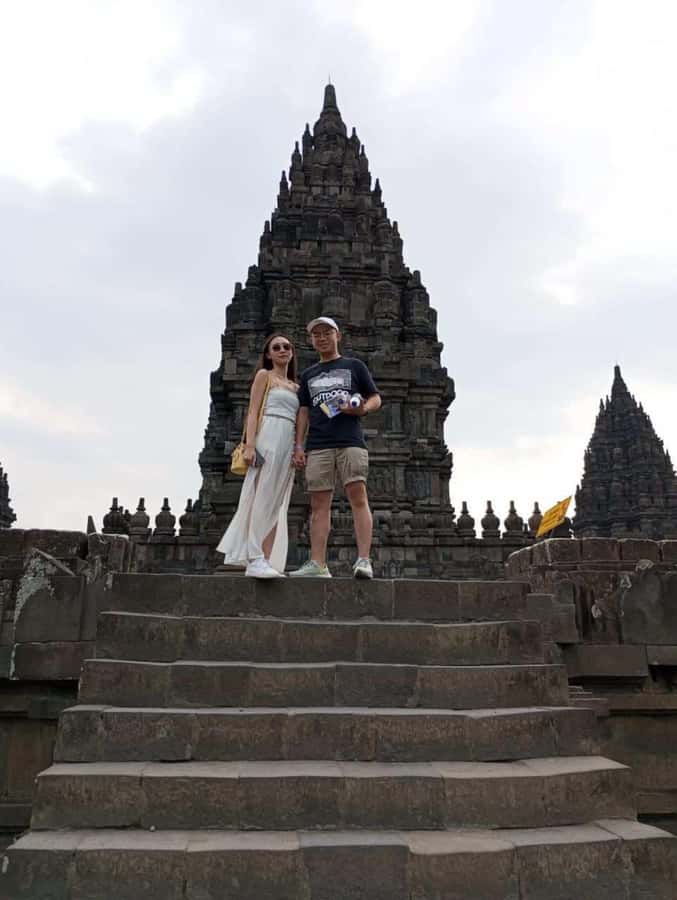 Borobudur Structure, Sunrise Stumbu & Prambanan. - Guide quality matters more than you think