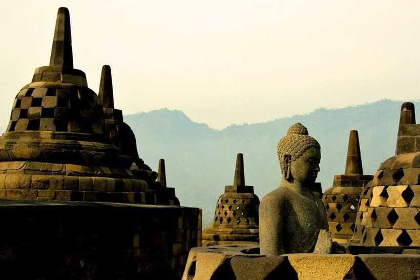 Borobudur Sunrise From Inside the Temple – Exclusive Access - Sunrise timing and crowd control: the quiet advantage