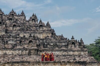 Borobudur Temple Half Day Tour from Yogyakarta - Borobudur Temple Admission: What You Can Expect to See