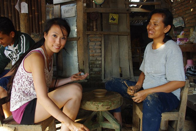 Borobudur: Village Tour with Pottery and Tofu Making - Timing, group size, and how to keep the day smooth