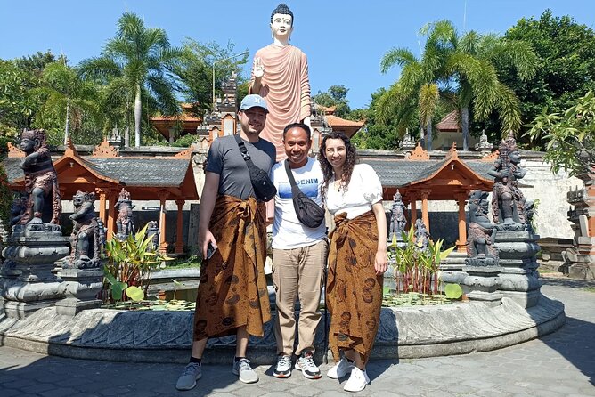 Brahmavihara Arama Banjar Hot Spring Ulundanu Bratan Private Tour - Pickup, Timing, and the Real Benefit of a Private Driver-Guide