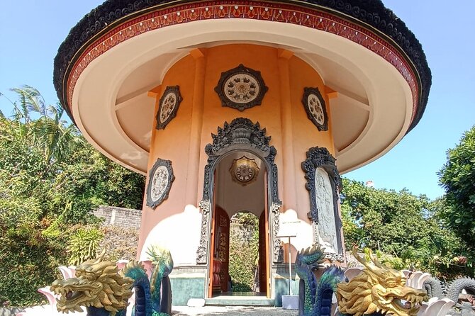 Brahmavihara Arama Banjar Hot Spring Ulundanu Bratan Private Tour - Ulun Danu Beratan Temple on the Lake: When Timing Turns Great Photos Into Great Memories