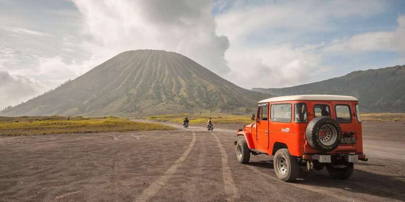 Bromo Sunrise (and Waterfall Option) from Malang - Pickup, transport, and why the jeep matters on this route