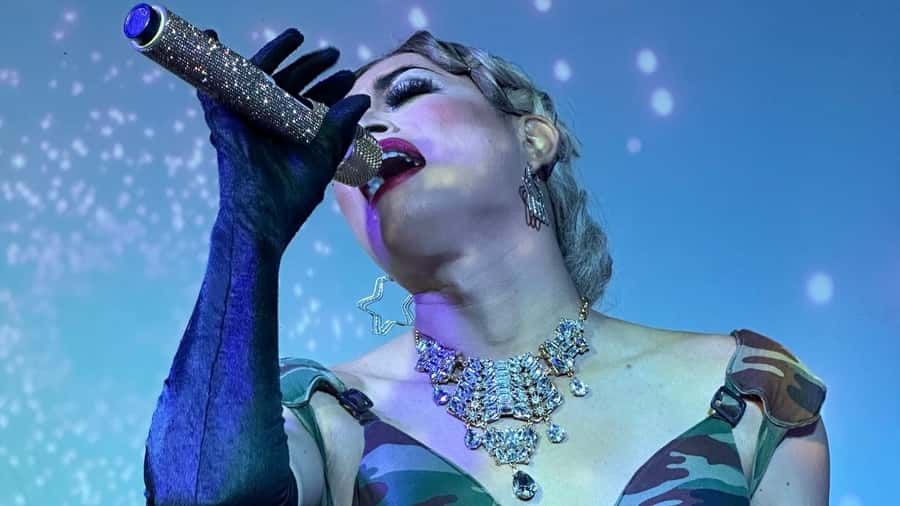 Canggu: Drag Show with Optional Dinner - The free drink ticket: small cost, real perk