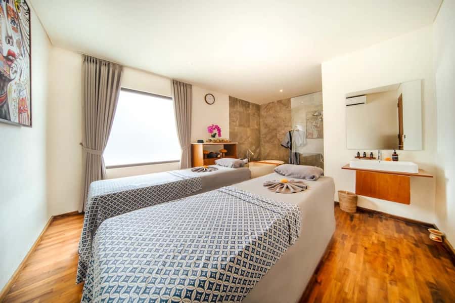 Canggu: Massage and Spa Experience at Svaha Spa Berawa - Foot & Reflexology Massage: the easiest add-on for “whole body” comfort