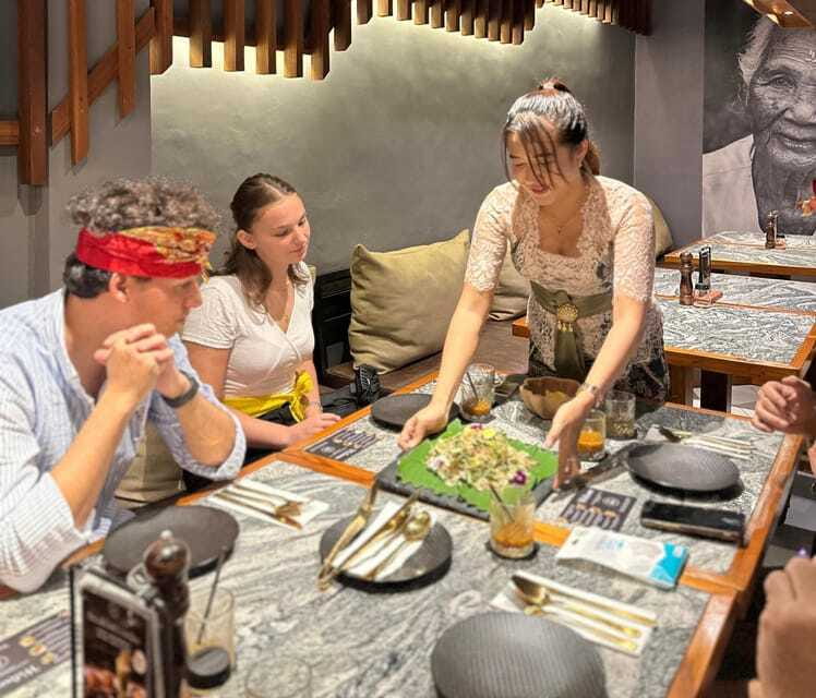 Canggu: Megibung a Unique Balinese Dining Experience - What Megibung Taught Me About Communal Dining
