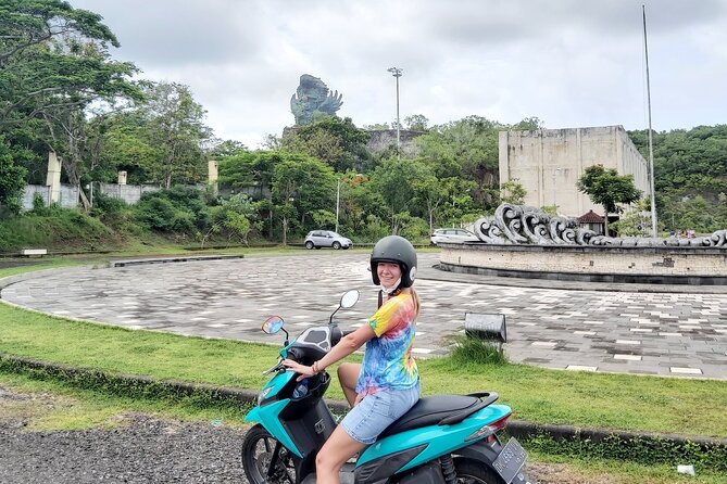 Canggu Scooter Lessons - Instructors in your ear: what good coaching looks like