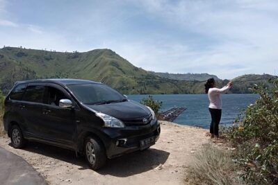 Car Rental Medan Kualanamu airport - Lake Toba - Two Drop-Off Paths: Parapat Hotel vs Samosir Via Tigaraja Harbour