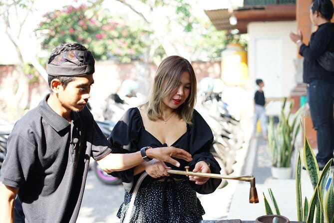Celuk Bali Silver Class: Hands-On Silver Making Class - The people factor: friendly guidance that keeps you from getting stuck