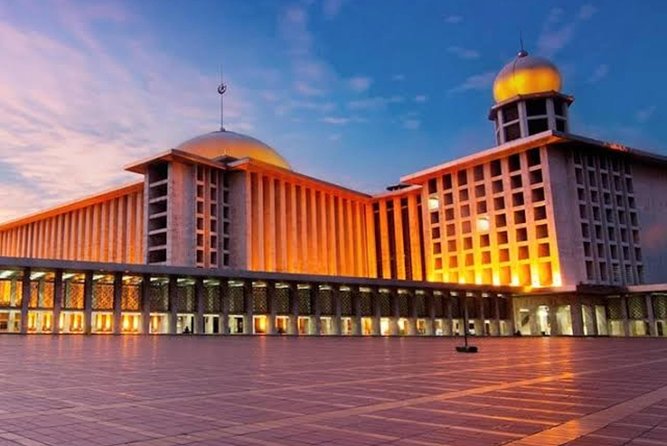 City Tour Jakarta - Old Town Jakarta: Portugal, Dutch, and World War II Stories in 2 Hours