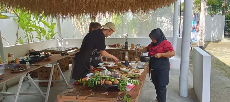 Cooking Class in Lombok - Cooking in Selong Belanak: A 150-Minute Classroom With Real Food