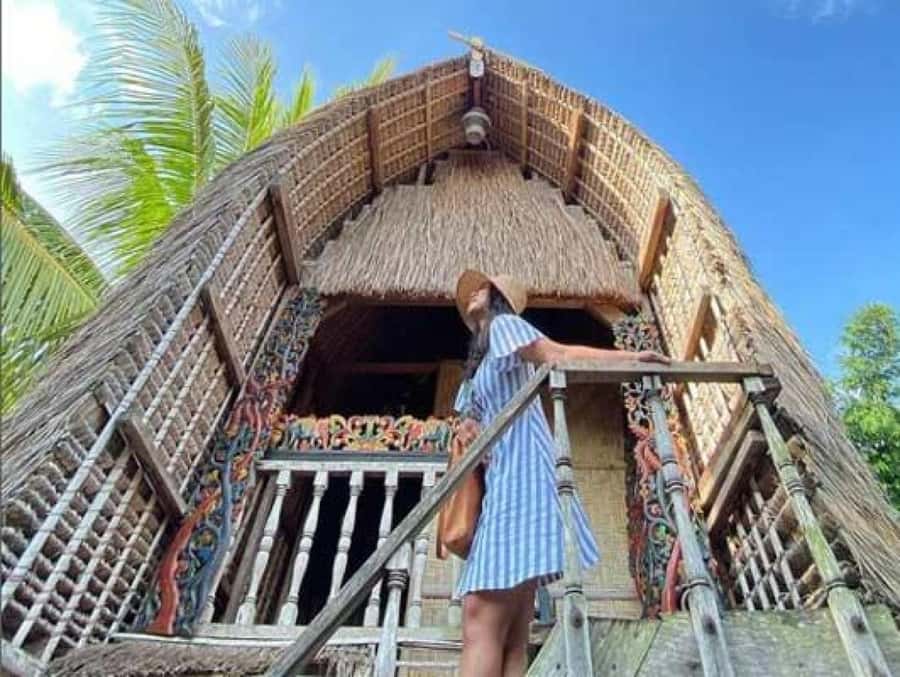 Day Tour /Hand Weaving,Tradisional Village&Beach Tour - Who This Lomb Lombok Crafts and Beach Day Tour Is Best For