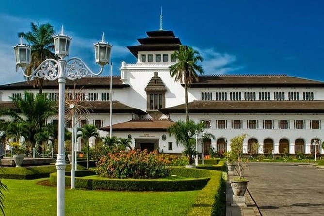 DAY TRIP TO BANDUNG CITY From Jakarta - Key highlights at a glance