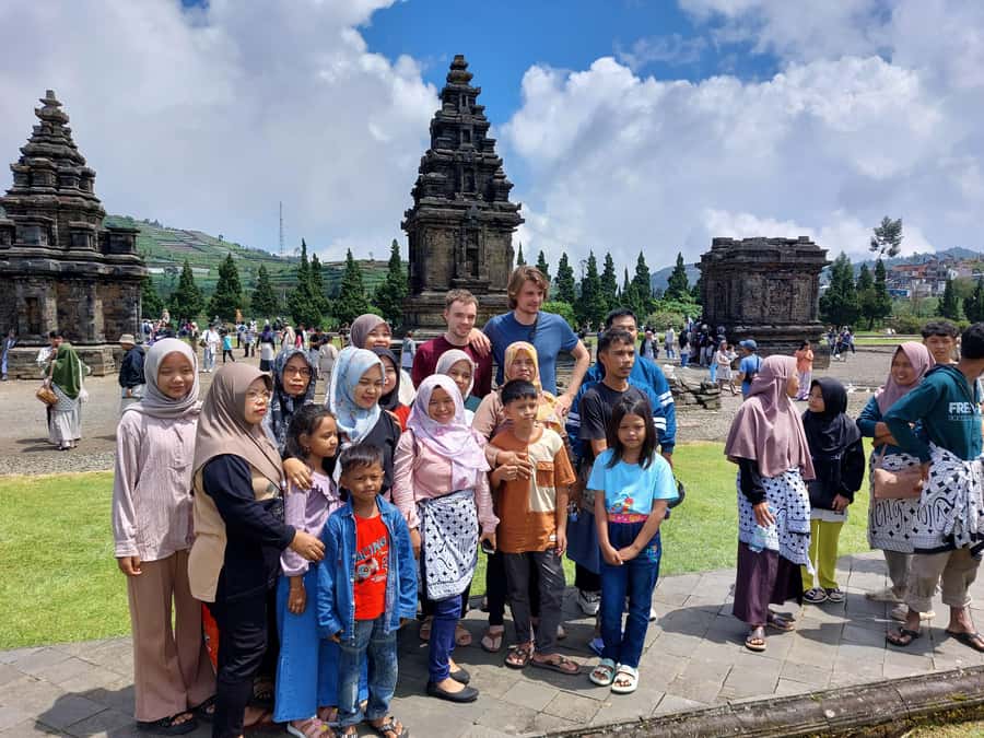 Dieng Plateau Sikunir Golden sunrise trip with guide - Who this private tour suits best, and how to make it smooth