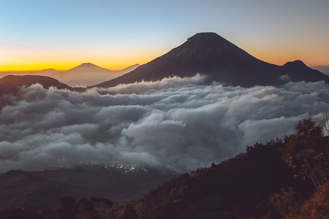 Dieng Plateau with Sikunir Sunrise Full-Day Tour - Arjuna Temple Complex: Ten Hindu Temples and the Story Behind the Numbers
