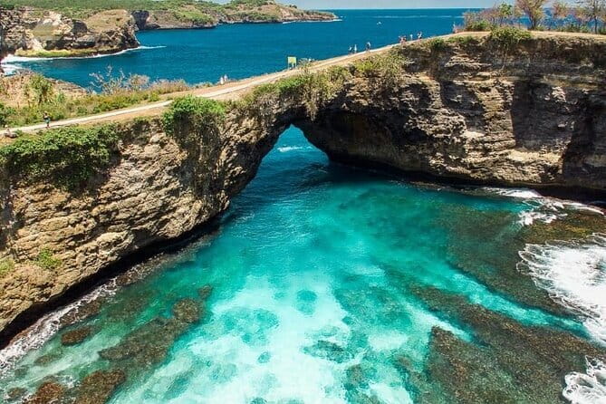 Discover the Enchanting Beauty of West Nusa Penida Private Tour - Price and value: what your $99 actually covers