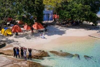 Diving and snorkling on gili sekotong - The Mount Rinjani waterfall stop: Stokel Thread and Mosquito Net