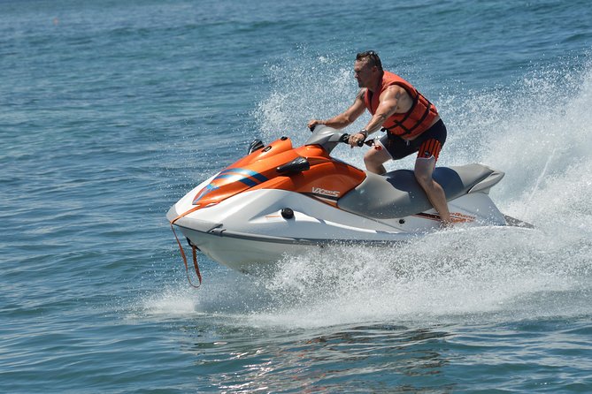 Drive Self Jet Ski Half an Hour - The short orientation that gets you moving (and what to watch for)