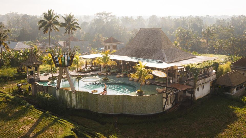 E-Bike: Ubud Rice Terraces & Traditional Villages Cycling - Tegallalang rice terraces: the ride through Subak-style farming
