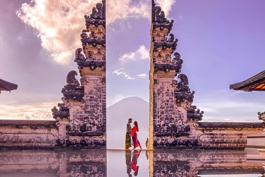 East Bali: Lempuyang Temple, Tirta Gangga, and Taman Ujung - Tirta Gangga Water Palace: fish ponds and the photo spot that’s actually walkable